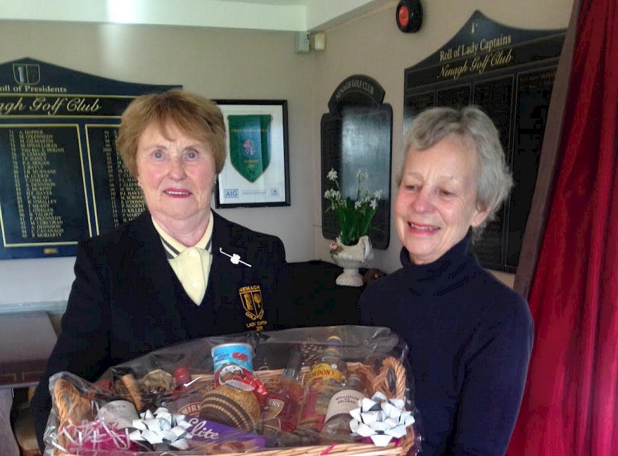 Judy Craig winner of the 2019 Christmas Hamper.